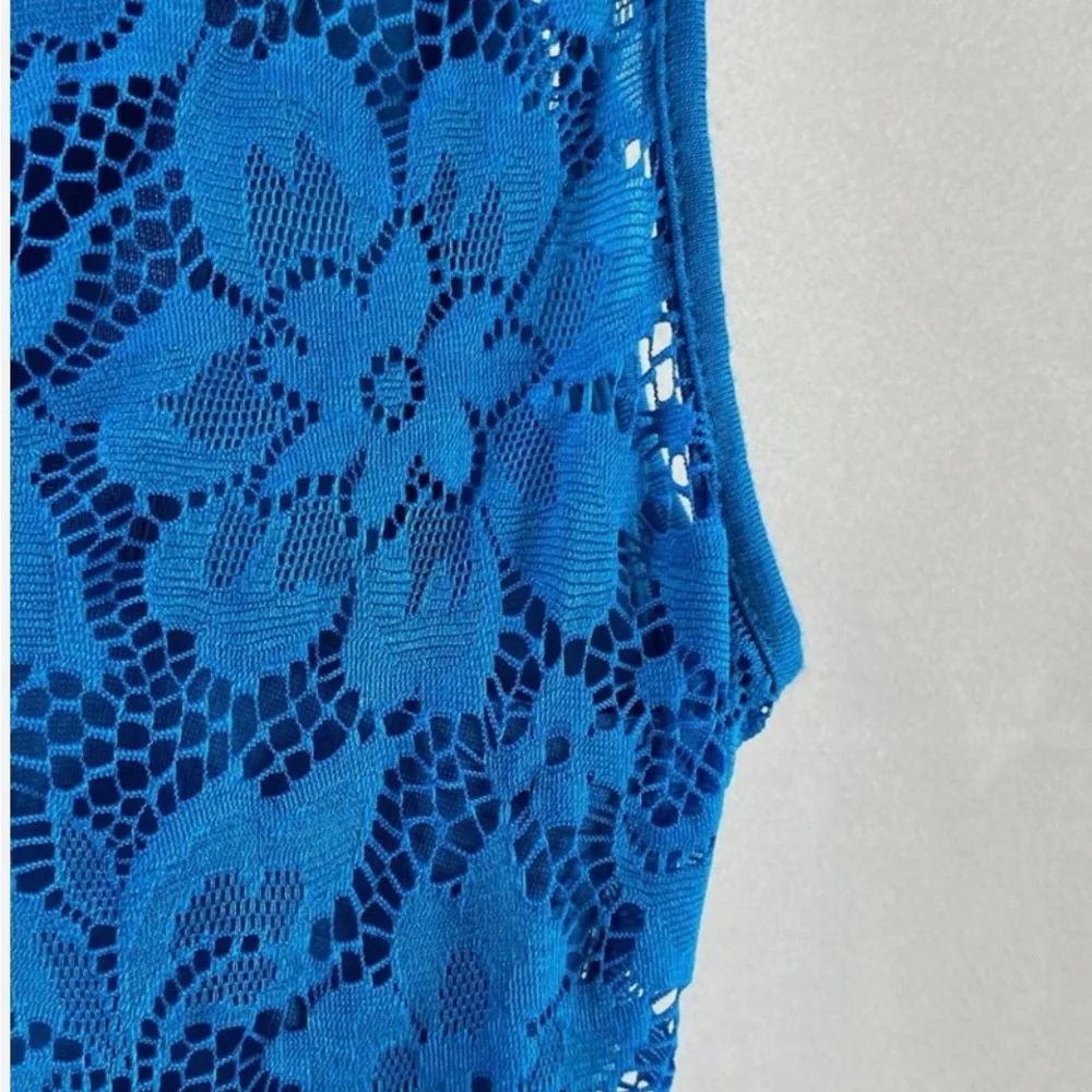 bebe blue lace mini dress - Picture 4 of 9